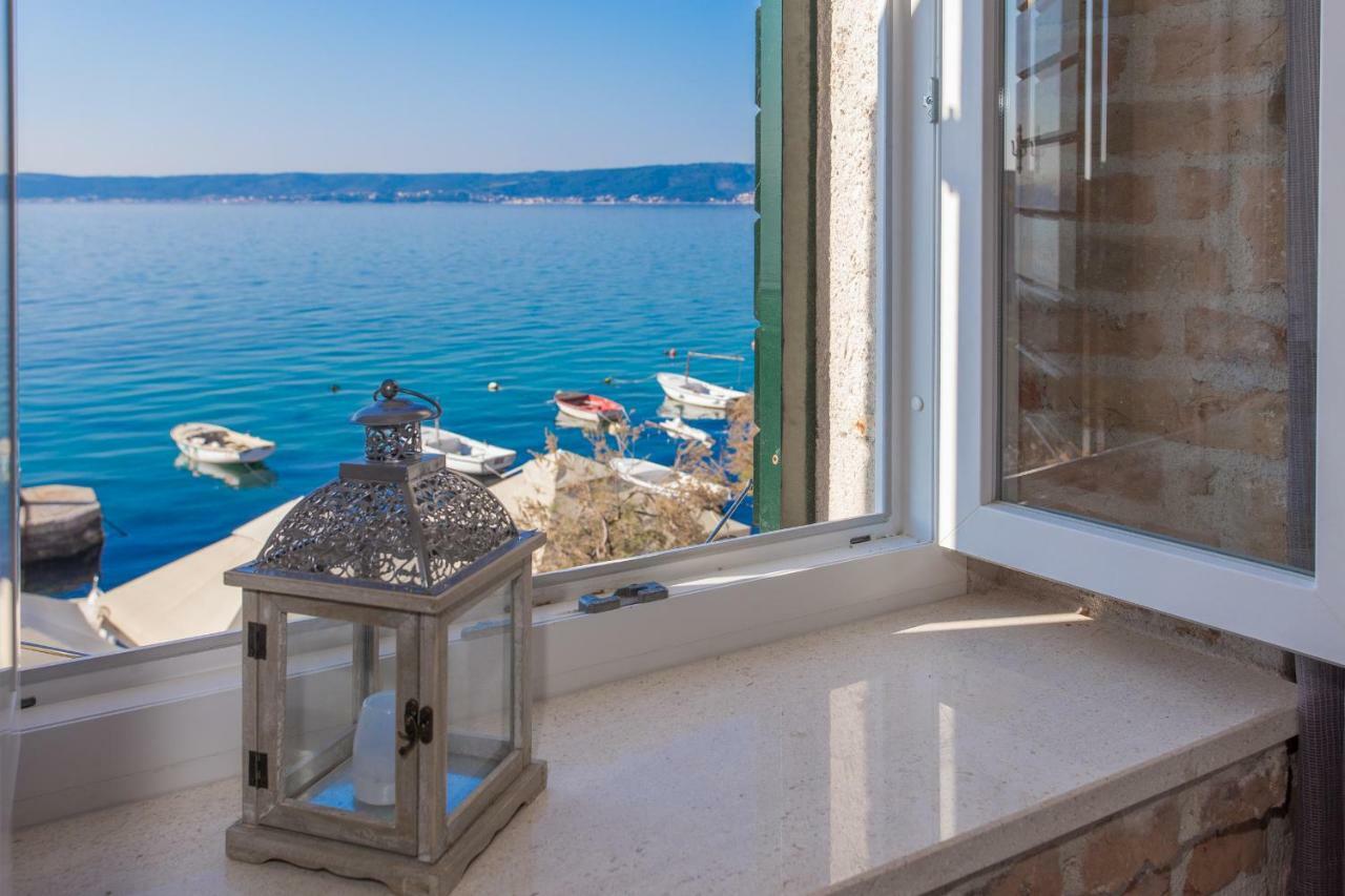 Seafront Apartment In Historical Cippico Castle Kastela Ngoại thất bức ảnh