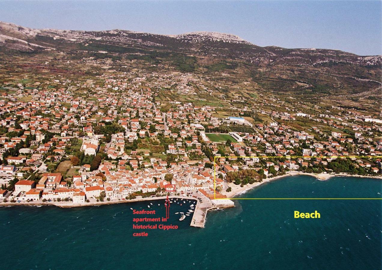 Seafront Apartment In Historical Cippico Castle Kastela Ngoại thất bức ảnh